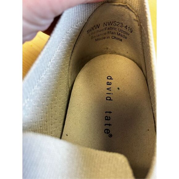 David Tate Gray Elastic Slip On Sneakers sz 9WW EUC - Picture 7 of 7